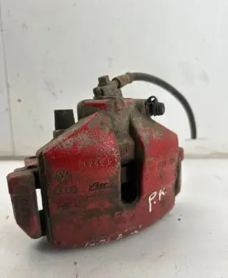 Volkswagen Golf V Front brake caliper