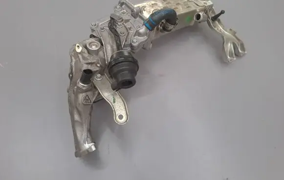 Mercedes-Benz GLC X253 C253 EGR valve cooler A6511400502 A6511400675 A6511402108