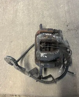Peugeot 407 Front brake caliper 