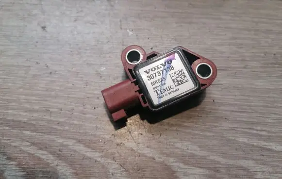 Volvo S40 Airbag deployment crash/impact sensor 30737138