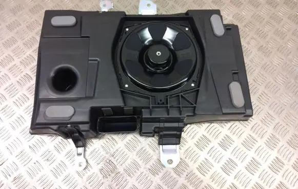 Land Rover Evoque I Subwoofer speaker BJ32-18808-EB