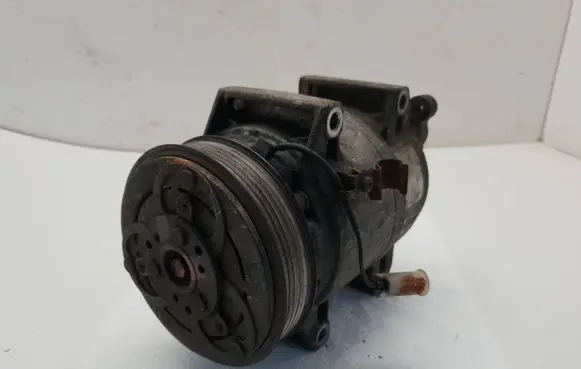 Volvo XC90 Air conditioning (A/C) compressor (pump) 30780326