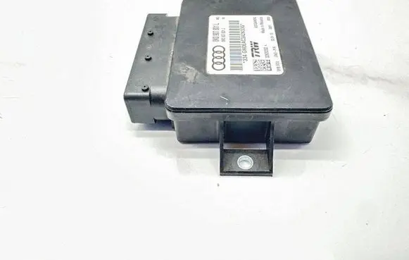 Audi A5 8T 8F Hand brake control module 8K0907801L 32620282A 8K0907801J