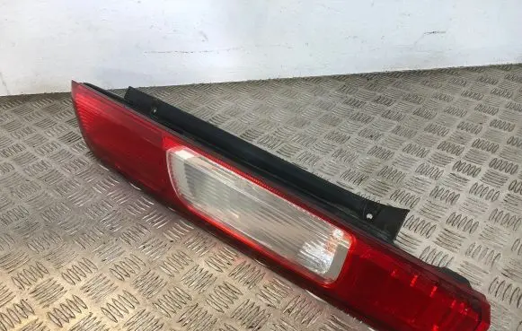 Ford Focus Rear/tail lights 4M5113404A 0374D