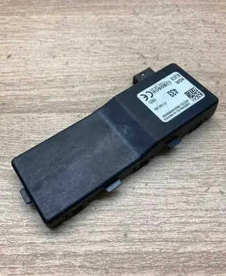 Opel Insignia A Door central lock control unit/module 13501980 F00HJ00471 433