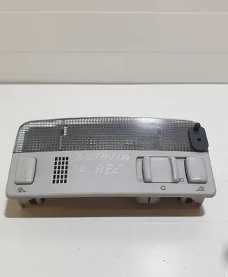 Skoda Octavia Mk2 (1Z) Front seat light 3B0947105