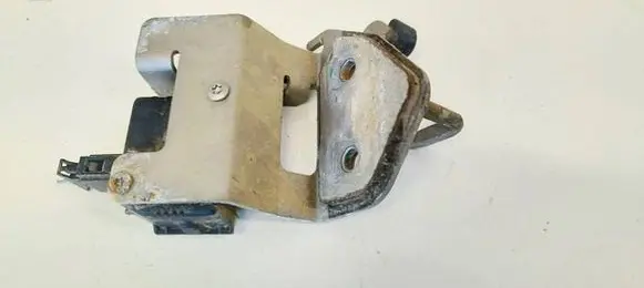 Skoda Octavia Mk2 (1Z) Central locking motor 