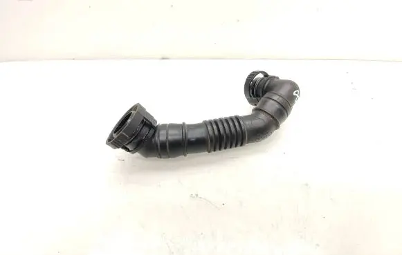 Volkswagen Caddy Breather hose/pipe 03G103493D VCD446232