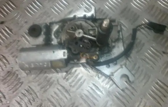 Mitsubishi Lancer Rear window wiper motor 0390206517