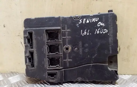 Renault Scenic II - Grand scenic II Comfort/convenience module 8200309690