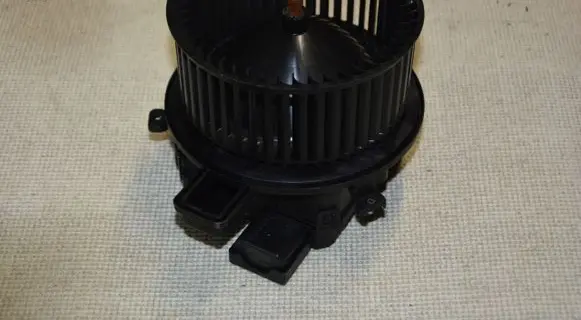 Audi Q7 4M Heater fan/blower 4M1820021