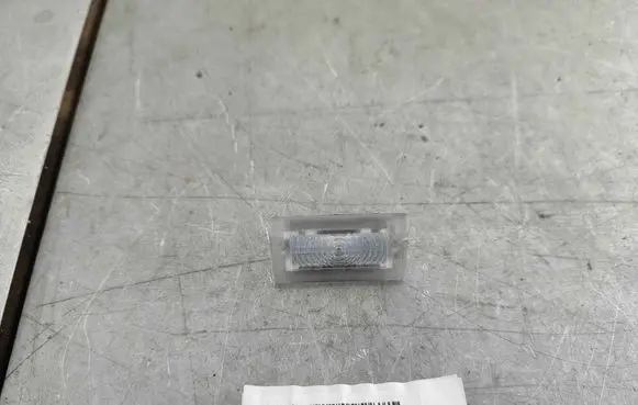 Tesla Model S Front door interior light 100715100E