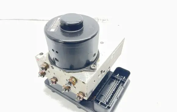 Mercedes-Benz ML W164 ABS Pump A2515450832
