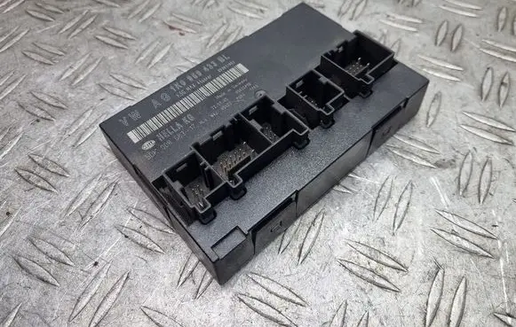 Seat Toledo III (5P) Comfort/convenience module 1K0959433BL
