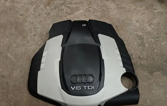 Audi A6 S6 C7 4G Engine cover (trim) 059103925CC 059103925