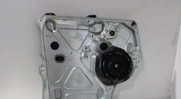 Volkswagen Multivan T5 Front window lifting mechanism without motor 7E1837729E