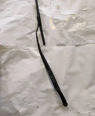 Chevrolet Captiva Windshield/front glass wiper blade 