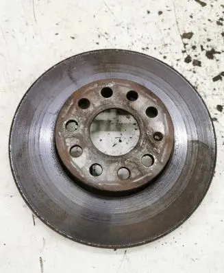 Volkswagen Golf Plus Front brake disc