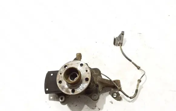 Renault Trafic III (X82) Front wheel hub 400144570R