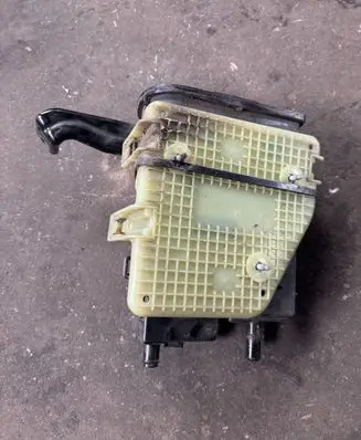 Ford Kuga III Active carbon filter fuel vapour canister LX689E857GD