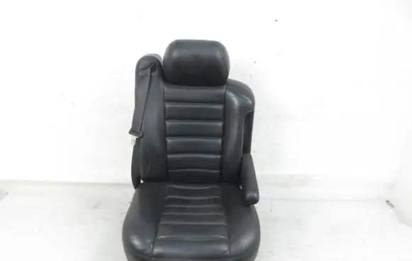 Hummer H2 Front passenger seat 