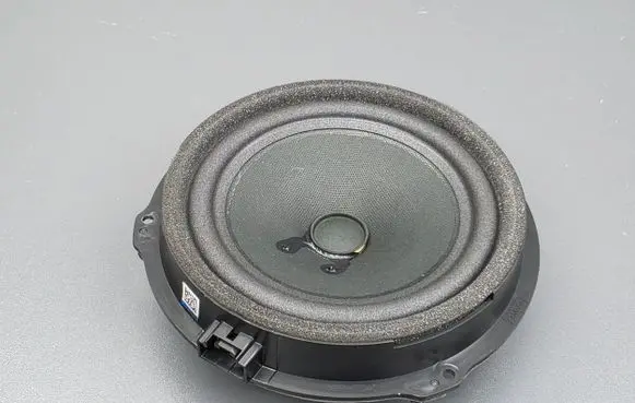 Ford Fiesta Front door speaker GN1518808 GN1518808AB