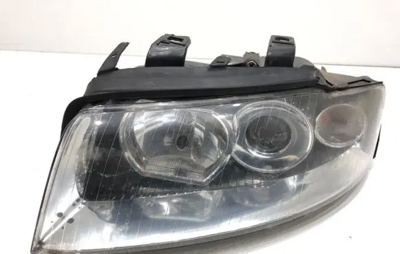 Audi A4 S4 B6 8E 8H Headlight/headlamp 