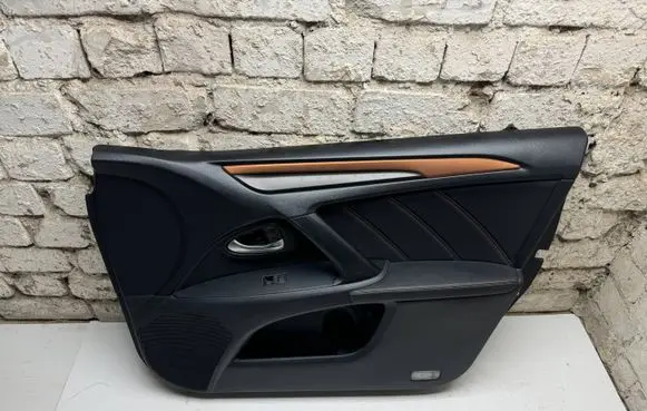 Toyota Avensis T270 Front door card panel trim 67628-05050 67628-05060 67777-05040