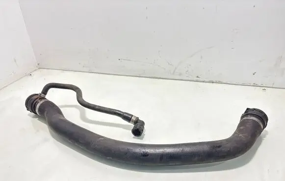 BMW 5 E60 E61 Engine coolant pipe/hose 7787449