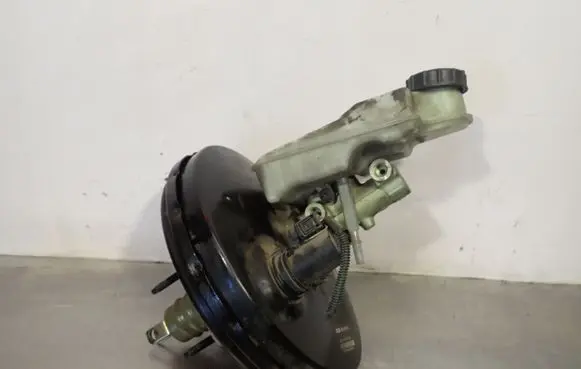 Volvo S40 Brake booster 4N51-2B195-AK