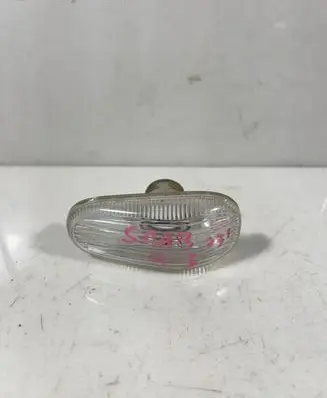 Saab 9-5 Front fender indicator light