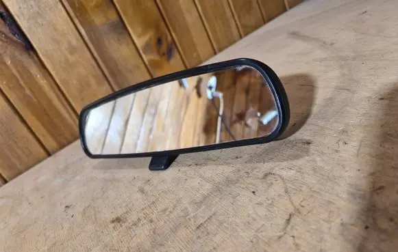 Mazda 323 Rear view mirror (interior) E8011681