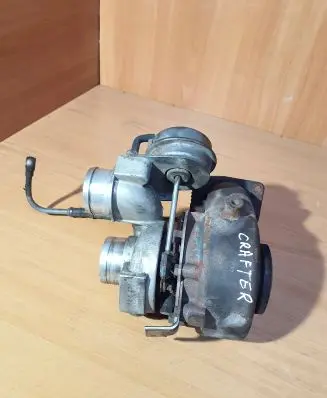 Volkswagen Crafter Turbo 076145701R 4937707440 2470245