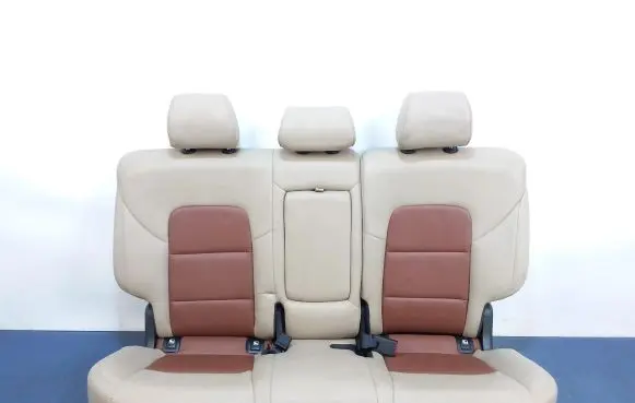 Hyundai Tucson TL Second row seats 