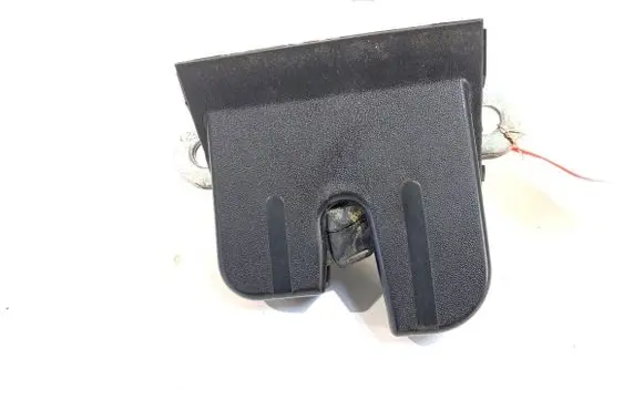 Seat Leon (1P) Tailgate exterior lock 1P0827505A