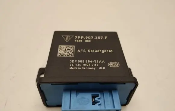 Porsche Macan (95B) Light module LCM 7PP907357F