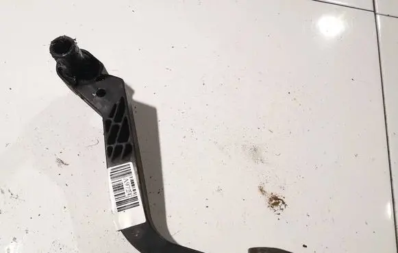 Opel Zafira A Clutch pedal 