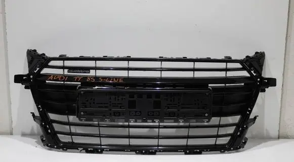 Audi TT TTS RS Mk3 8S Front bumper upper radiator grill