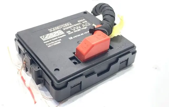 Volkswagen PASSAT B8 Gateway control module 3Q0907530Q