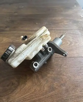 Renault Master III Master brake cylinder
