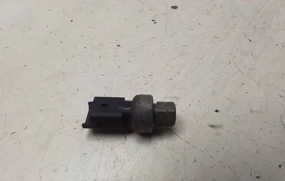 Citroen C4 I Air conditioning (A/C) pressure sensor 52CP1002 9647971280