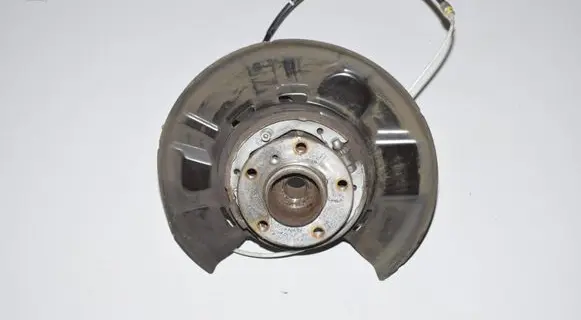 BMW 4 F32 F33 Rear wheel hub 6797508 33326797508 33416867265