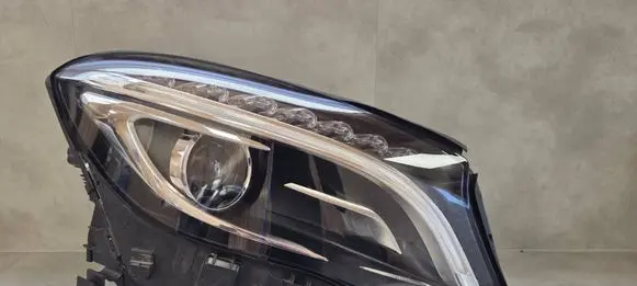 Mercedes-Benz GLA W156 X156 Headlight/headlamp A1569061800 030128527207 LE12A6291