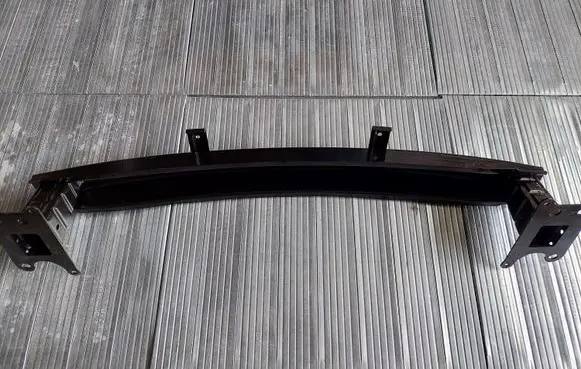 Skoda Fabia Mk2 (5J) Front bumper cross member