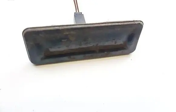 Skoda Octavia Mk2 (1Z) Tailgate/trunk/boot exterior handle 1Z0827