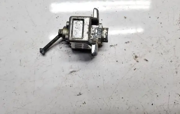 Mini One - Cooper Coupe R56 Front door lock (next to the handle) N0503219