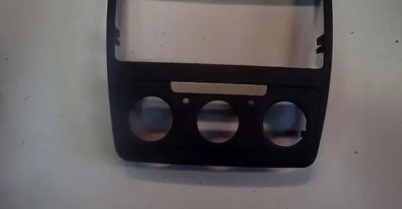 Skoda Yeti (5L) Radio/GPS head unit trim 5L0858069G