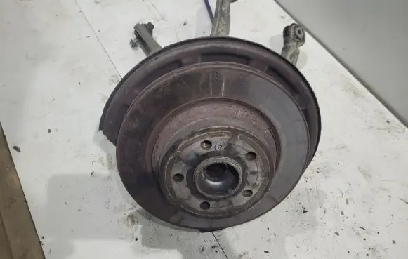 Mercedes-Benz GLK (X204) Rear wheel hub spindle/knuckle 