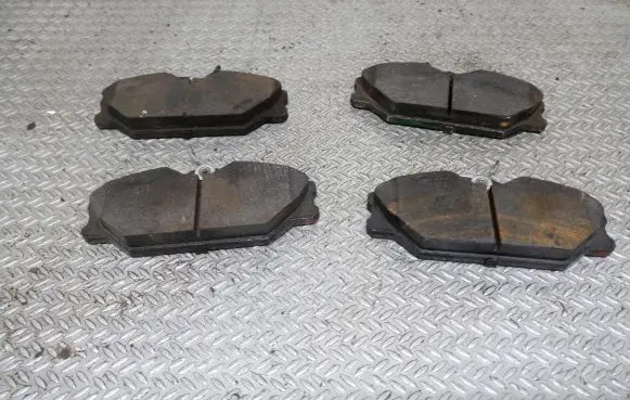 Renault Scenic I Brake pads (front) 