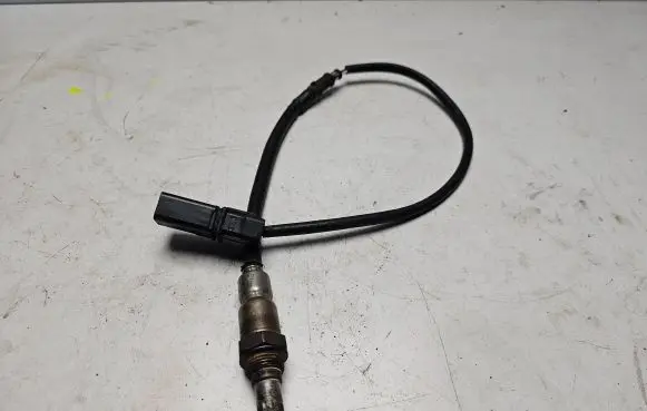 Volkswagen Golf VI Lambda probe sensor 03F906262B